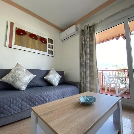 W/balcony View & Pool Apartment *