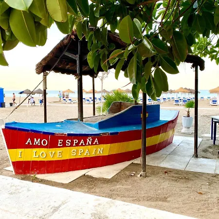 Apartment W/balcony View & Pool Fuengirola